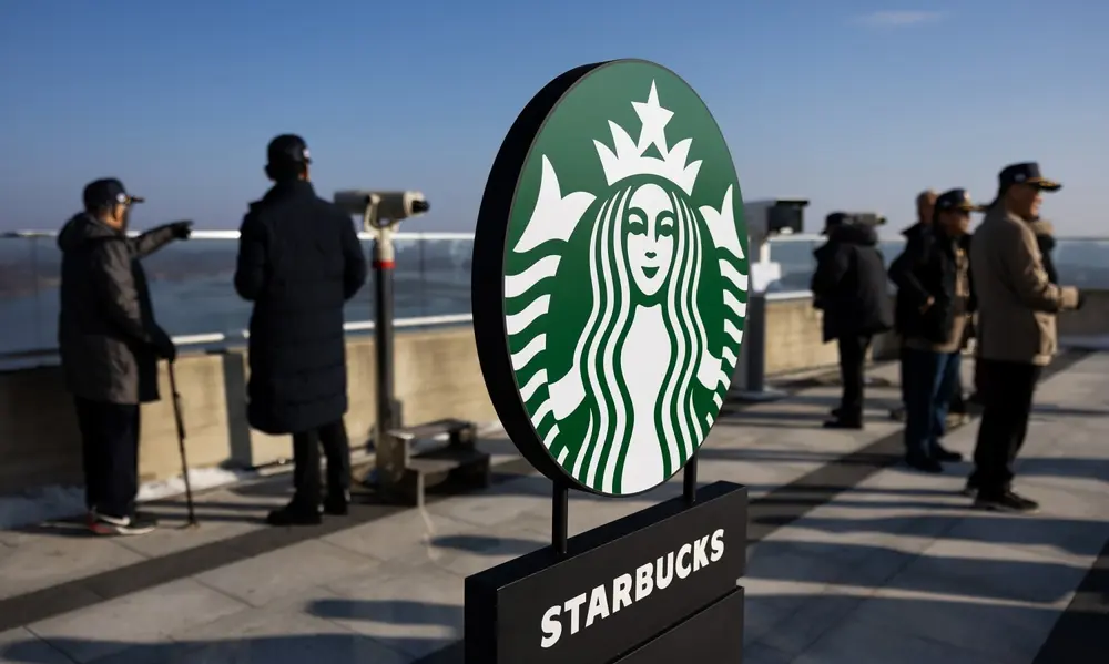 4. Starbucks: Breaking the Border